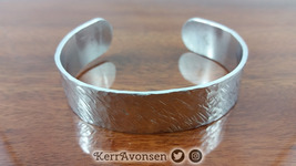 bracelet_aluminium_cuff_hammered-20170530_193154.jpg