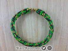 bracelet_green_brown_wire_core-20180523_144923.jpg