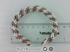 bracelet_pink_grey_wire_core-20181126_113801.jpg
