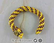 bracelet_yellow_brown_wire_core-20180510_124119.jpg