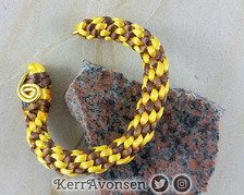 bracelet_yellow_brown_wire_core-20180510_130913.jpg