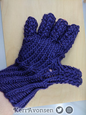 purple_glove1-20220709_212943.jpg