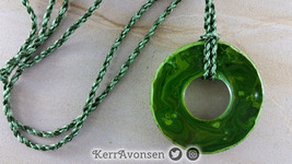 necklace_donut_green-20190325_121735.jpg