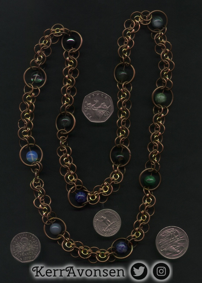 amulet_necklace-20130521.jpg