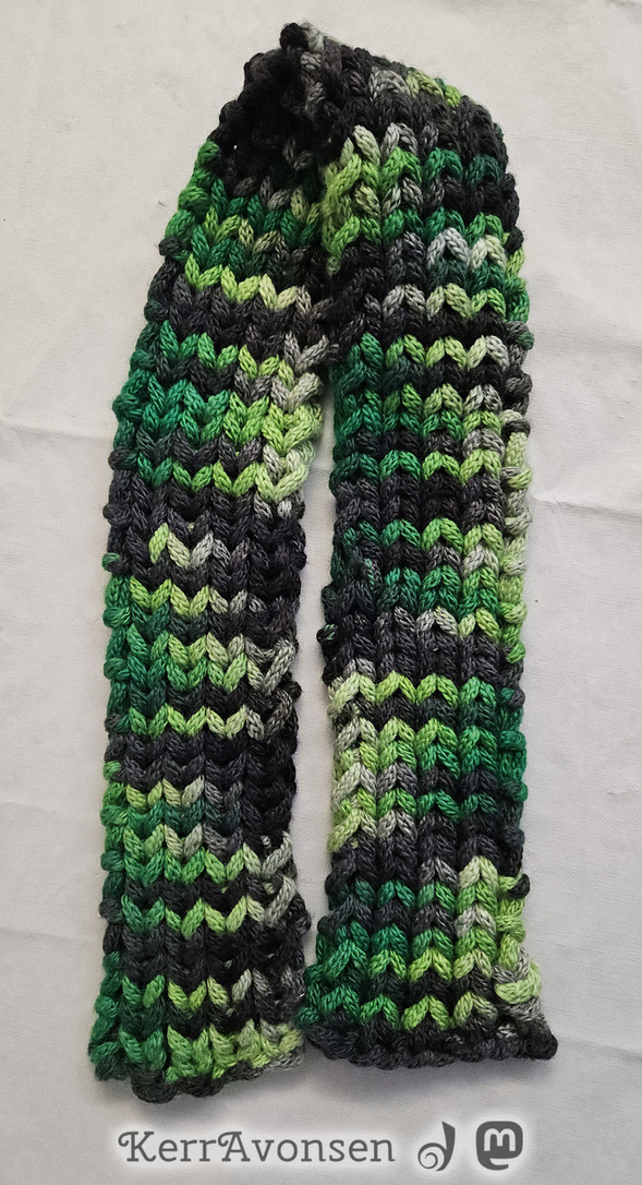 hulk_scarf-20250717_110710.jpg