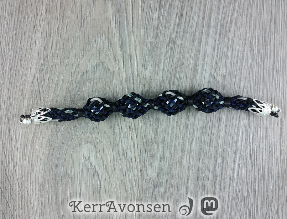 bracelet_four_ball-20180425_154425.jpg